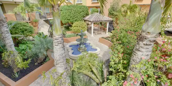 Image 2: A luxury boutique community surrounding a beautifu