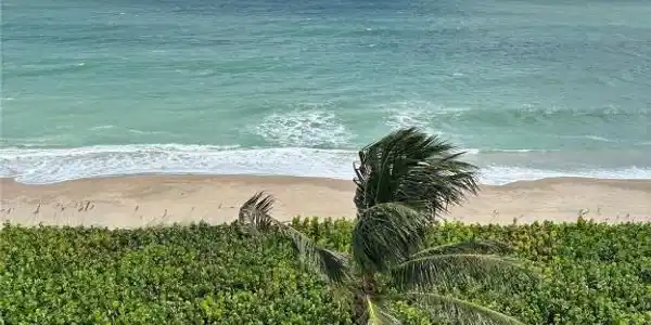 9940 S Ocean Drive