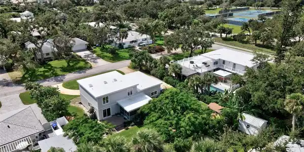 511 Gardenia Lane