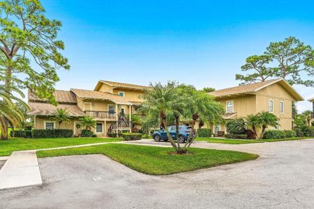 9179 SE Riverfront Terrace