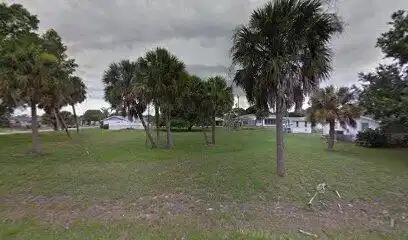 Image 1: lot2