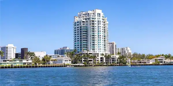 3055 Harbor Drive