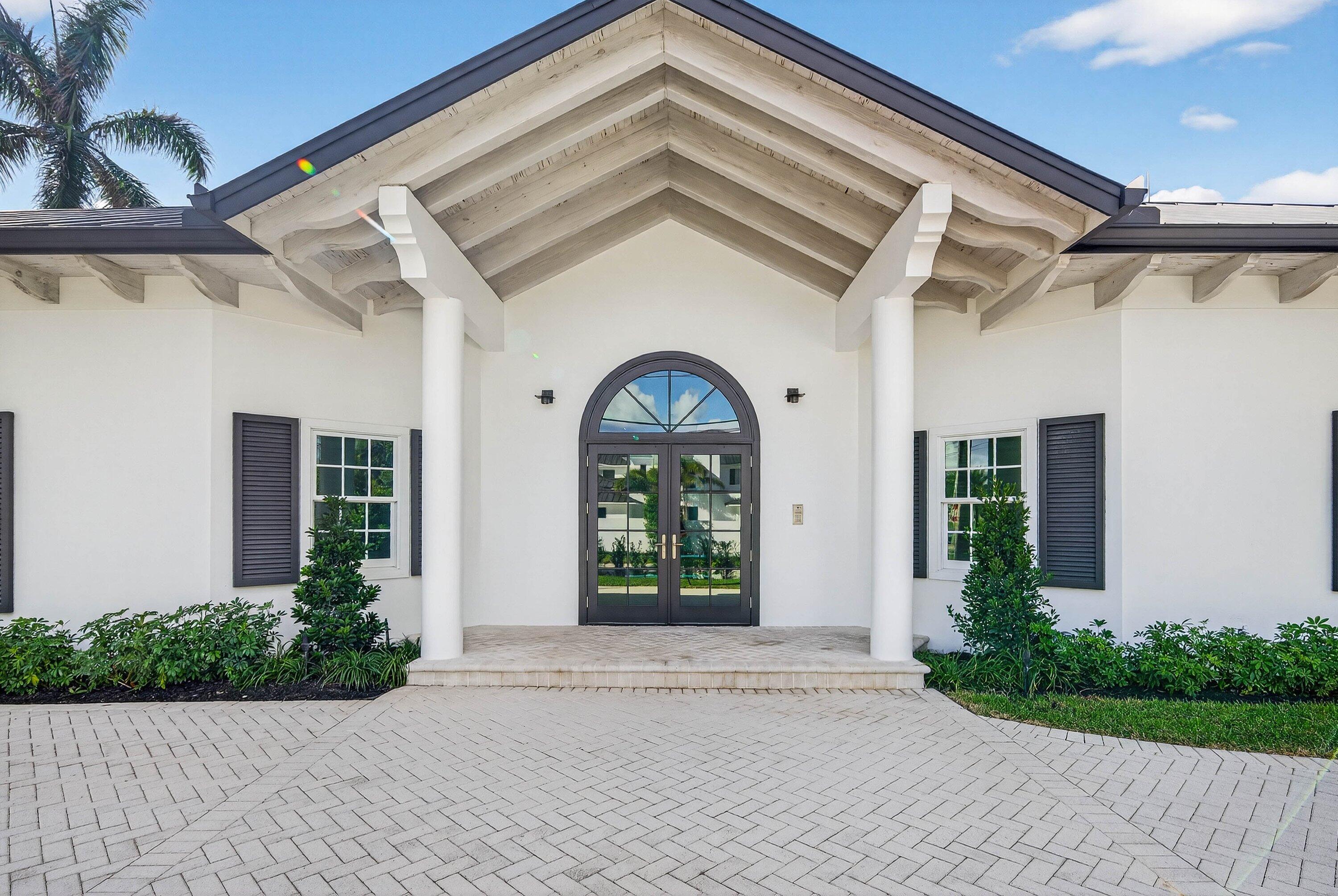 Image 3: 005-720NorthOceanBoulevard-DelrayBeach-F