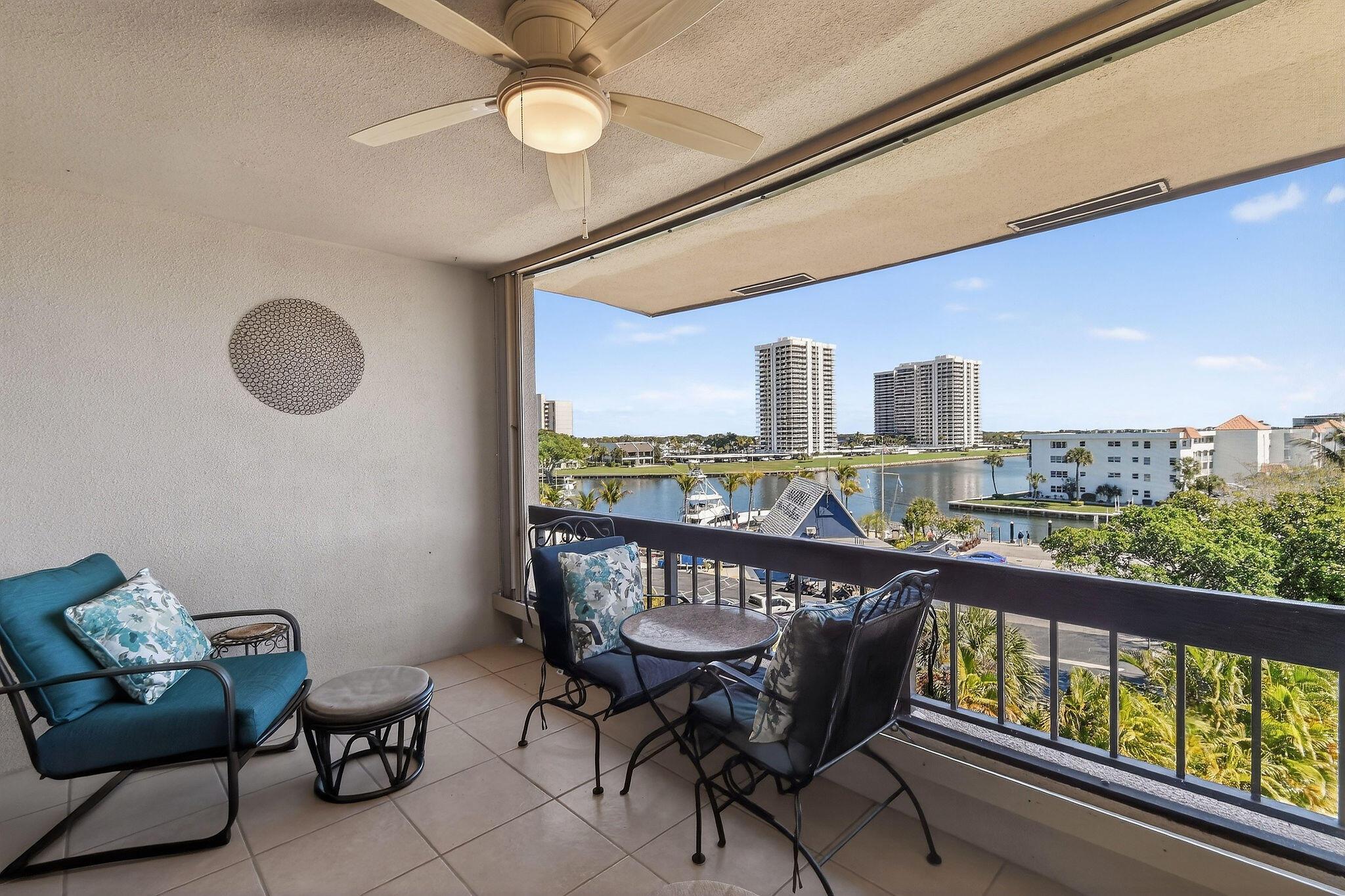 Image 2: Balcony to Intracoastal View