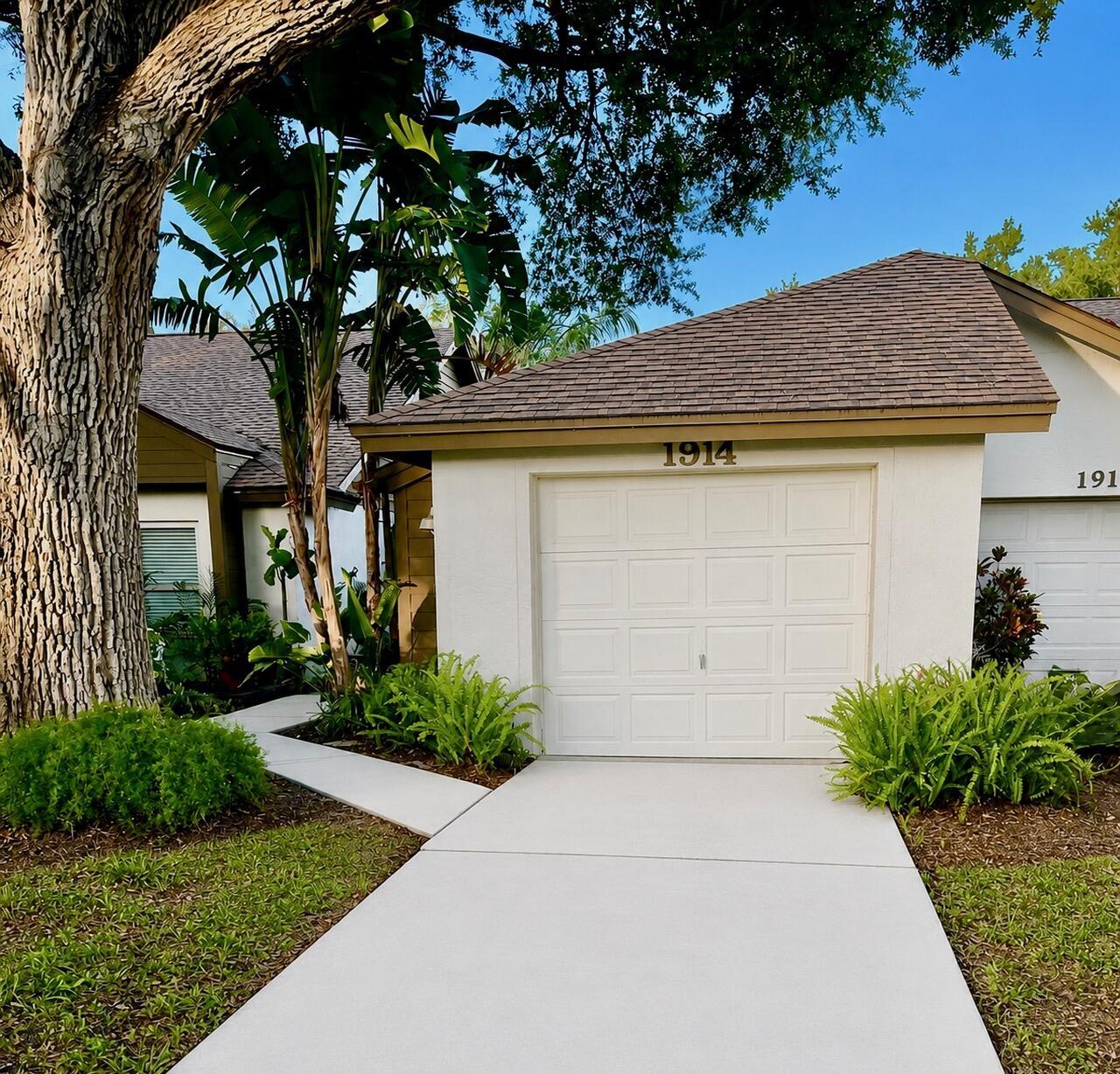Image 2: Photos may include virtual staging and/or digital