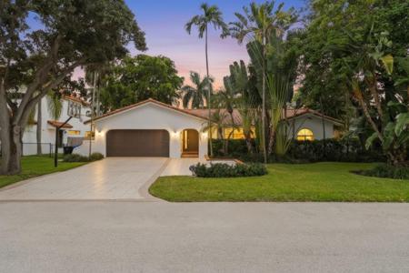 326 Seven Isles Drive