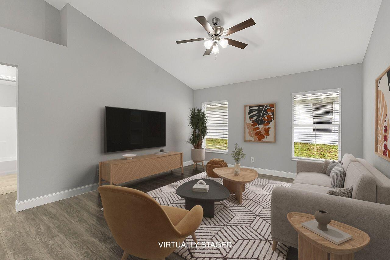 Image 4: New ceiling fans and lighting!
