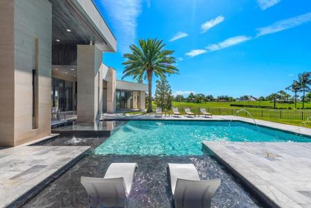 4041 Country Club Lane
