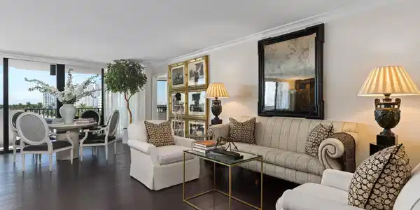 Image 2: 5 - Living Area copy