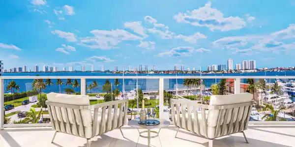 220 Lake Shore Drive