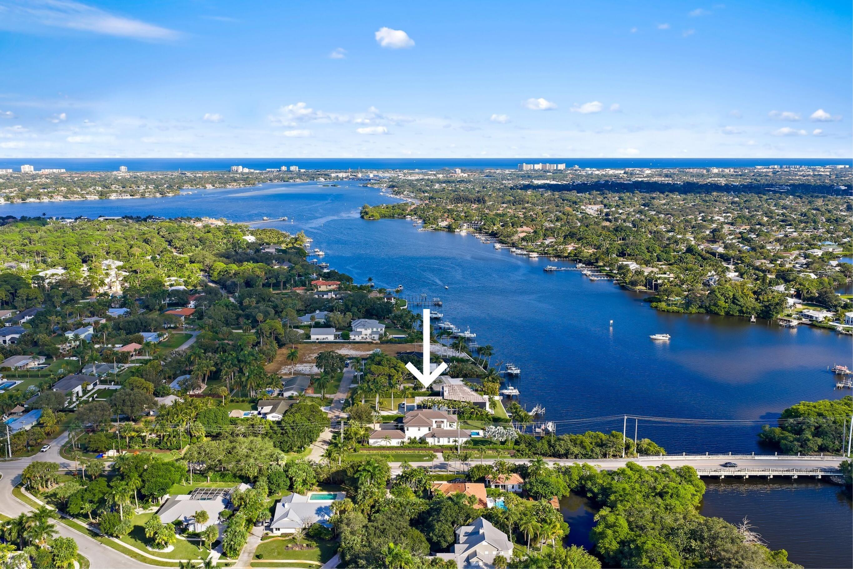 Image 3: .75 fenced acre on Wide Water... Easy Ocean Access