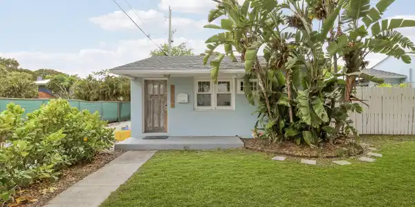 Image 4: Detached Cottage