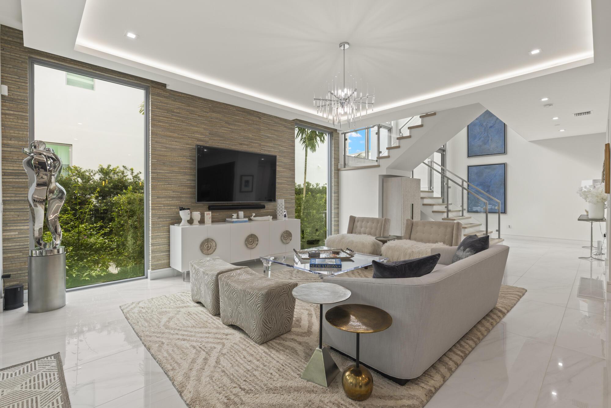 Image 3: Great Room