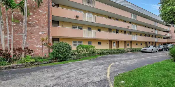 3600 NE 170th Street
