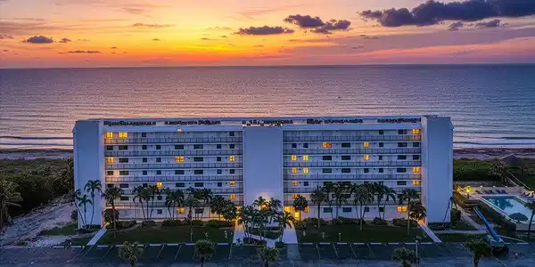 10102 S Ocean Drive