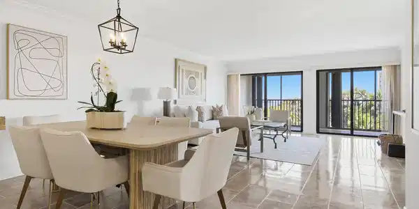 500 Ocean Trail Way