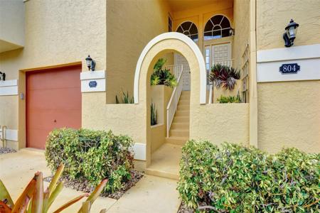 2121 S Ocean Boulevard