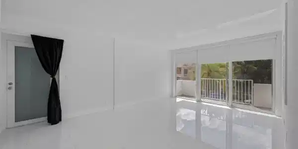 Image 2: Living Room