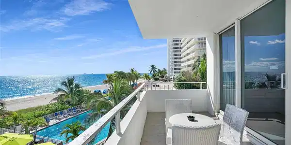 4040 Galt Ocean Drive