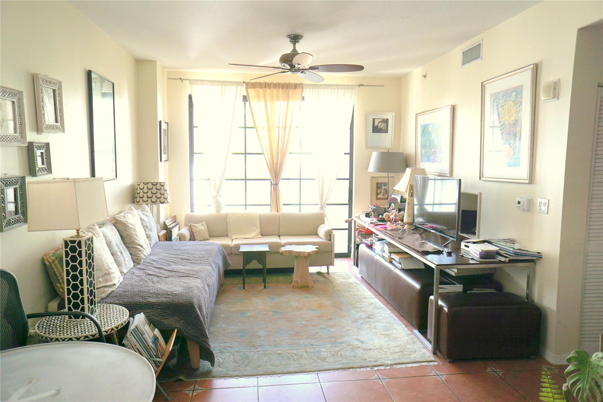 Image 3: Photo 3