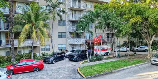 1805 Sans Souci Boulevard