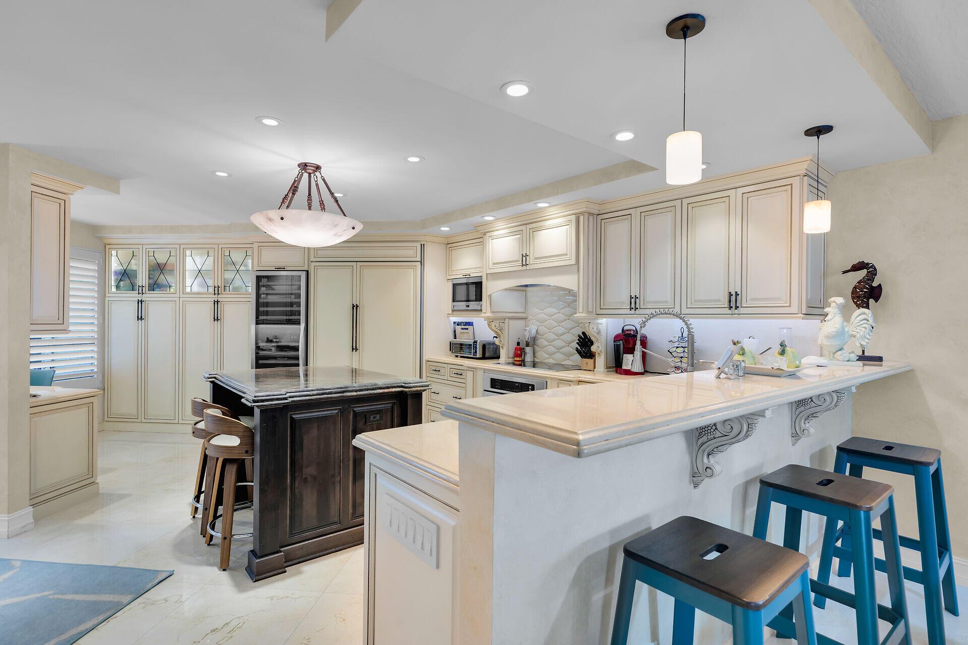 Image 4: virtual-tour-362953-27