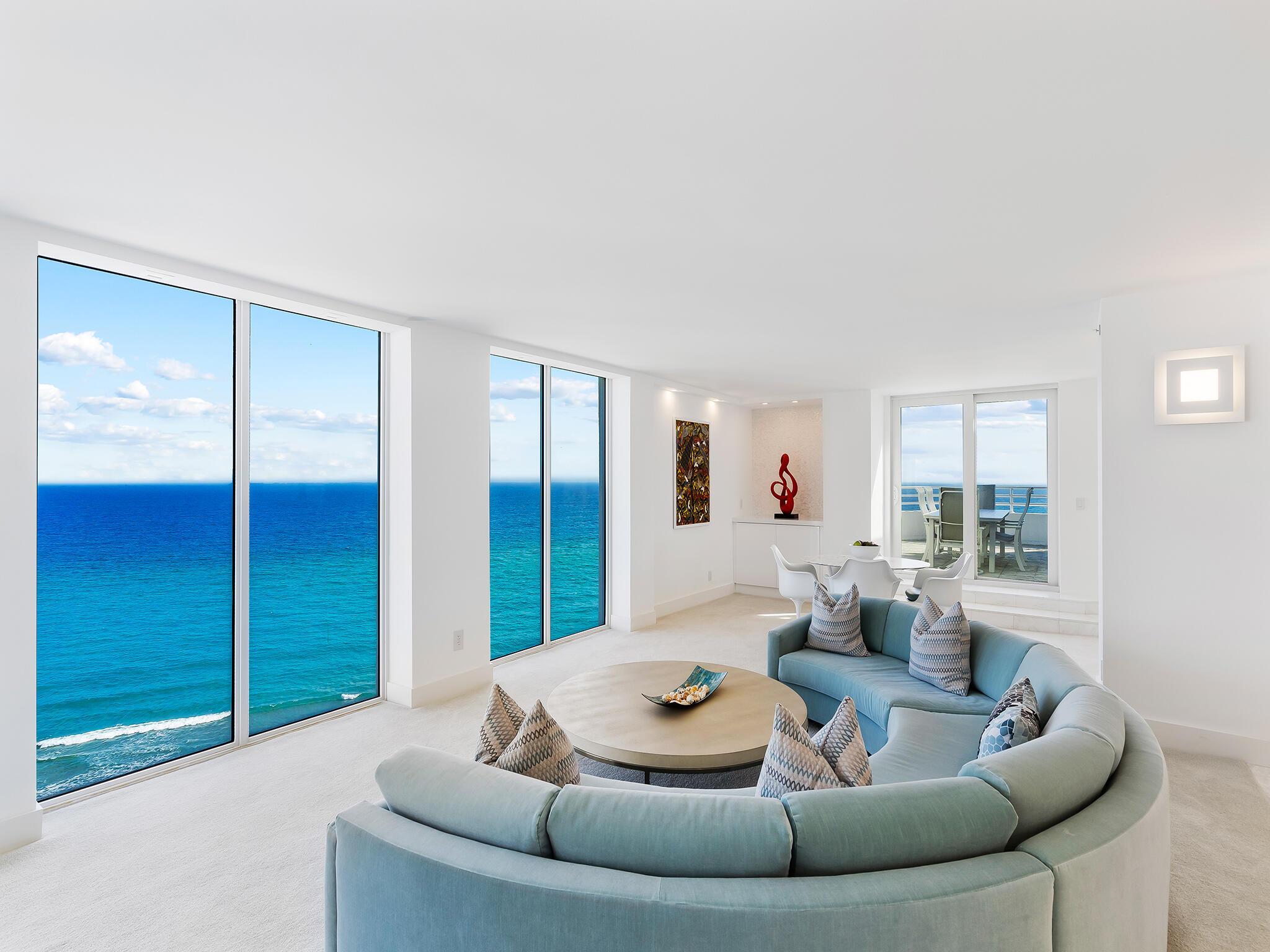Image 2: Striking ocean views upon entry
