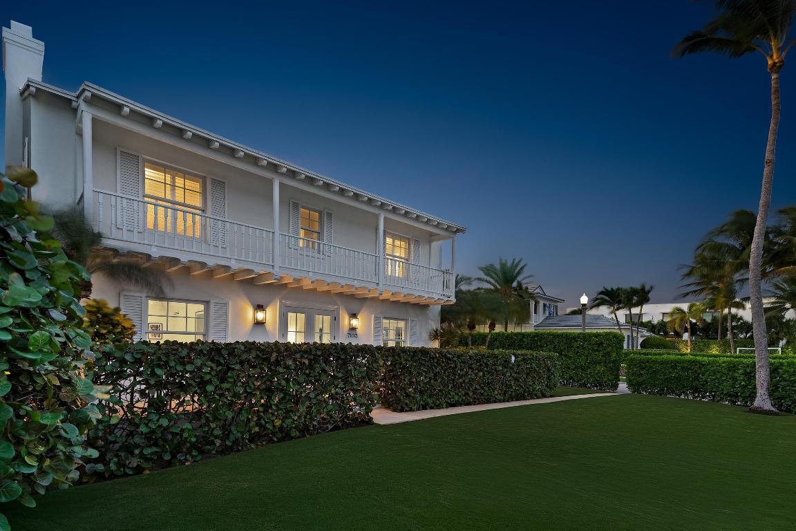 Image 3: Exterior Front