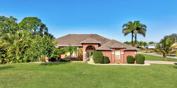 539 SE Nome Drive