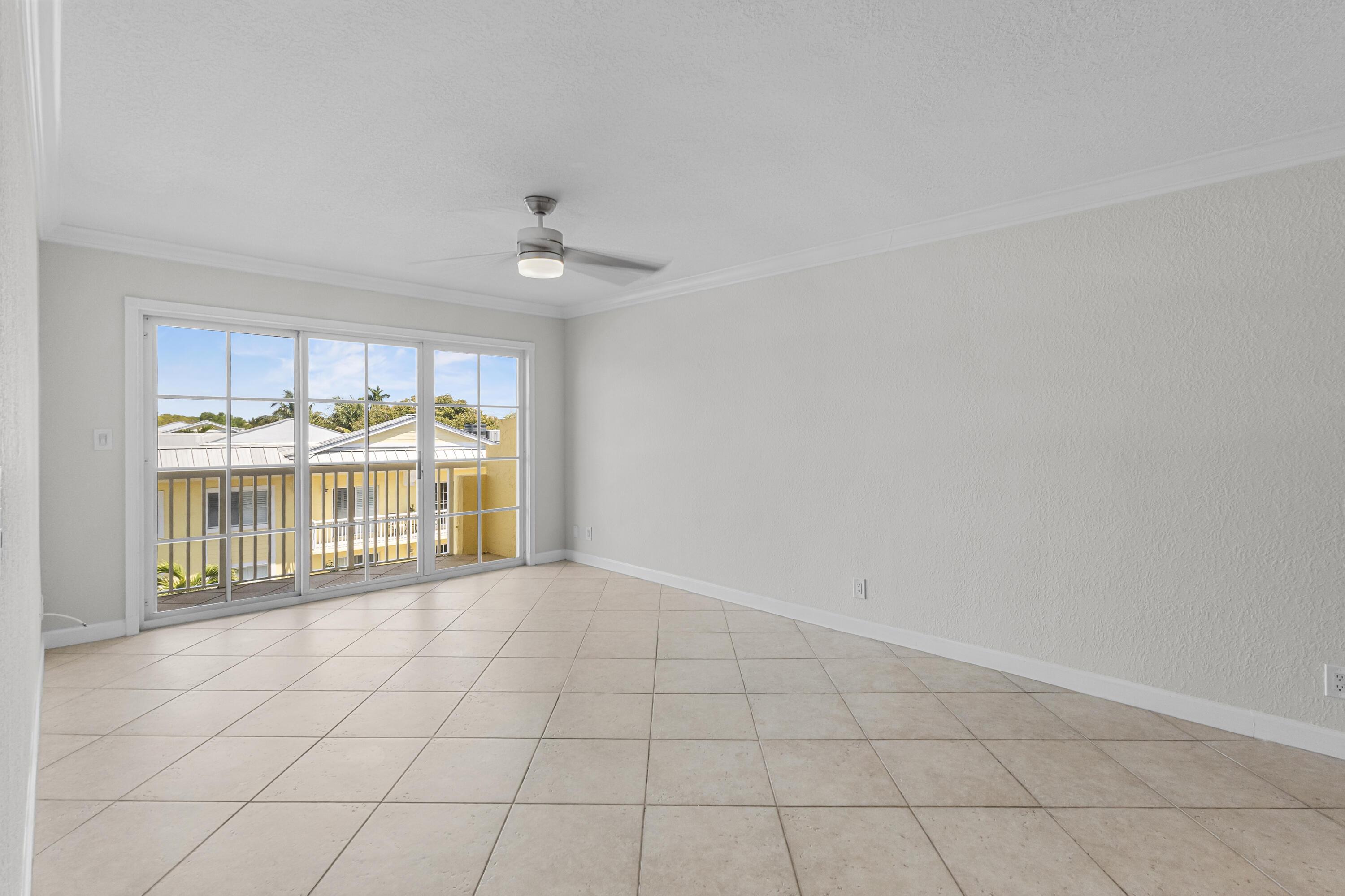 Image 3: GF4A1204Pine Crest Village-by Pwayko