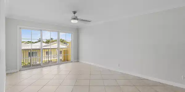 Image 3: GF4A1204Pine Crest Village-by Pwayko