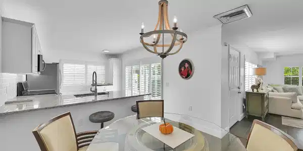 3373 SW Sunset Trace Circle
