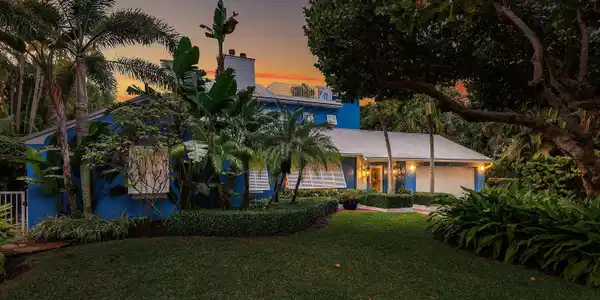 110 Dolphin Road
