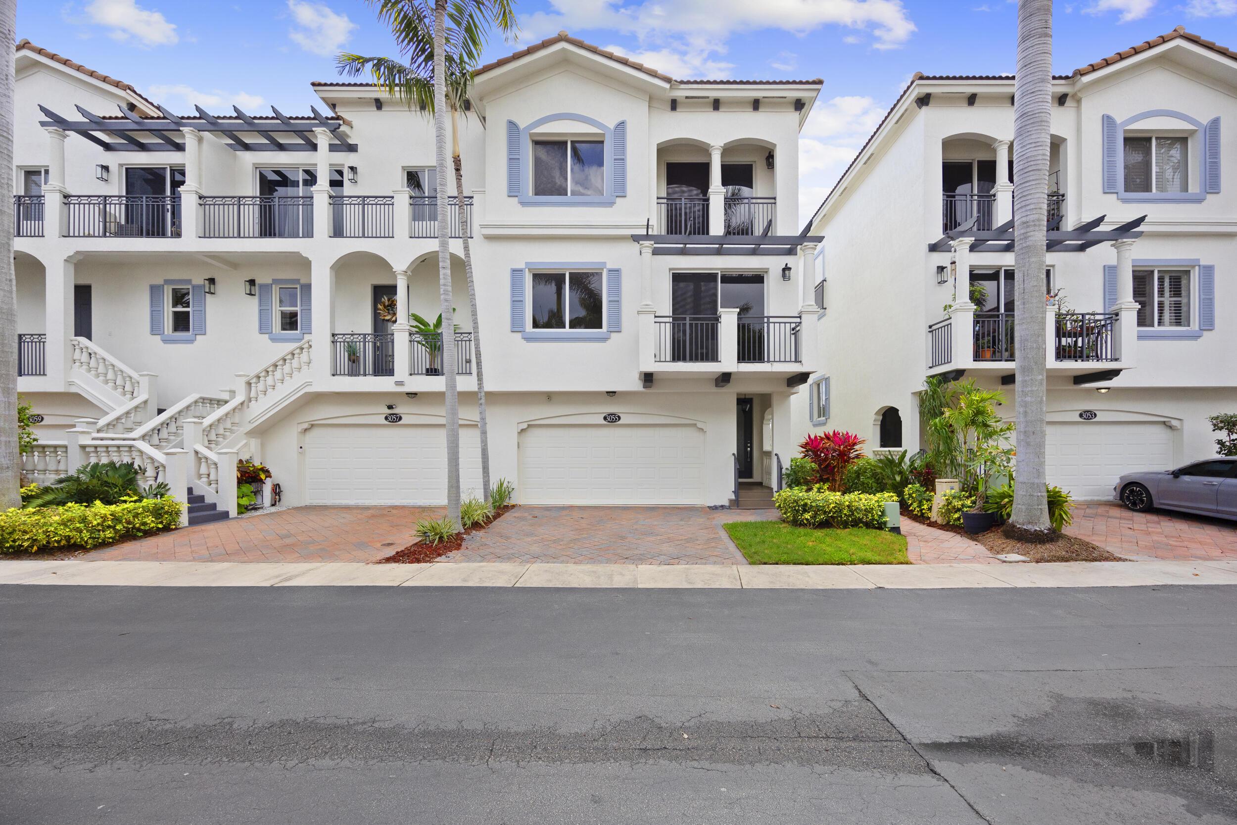 Image 1: Mediterranean elegance meets modern waterfront liv