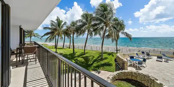 200 Beach Road
