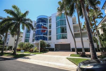 301 Hendricks Isle