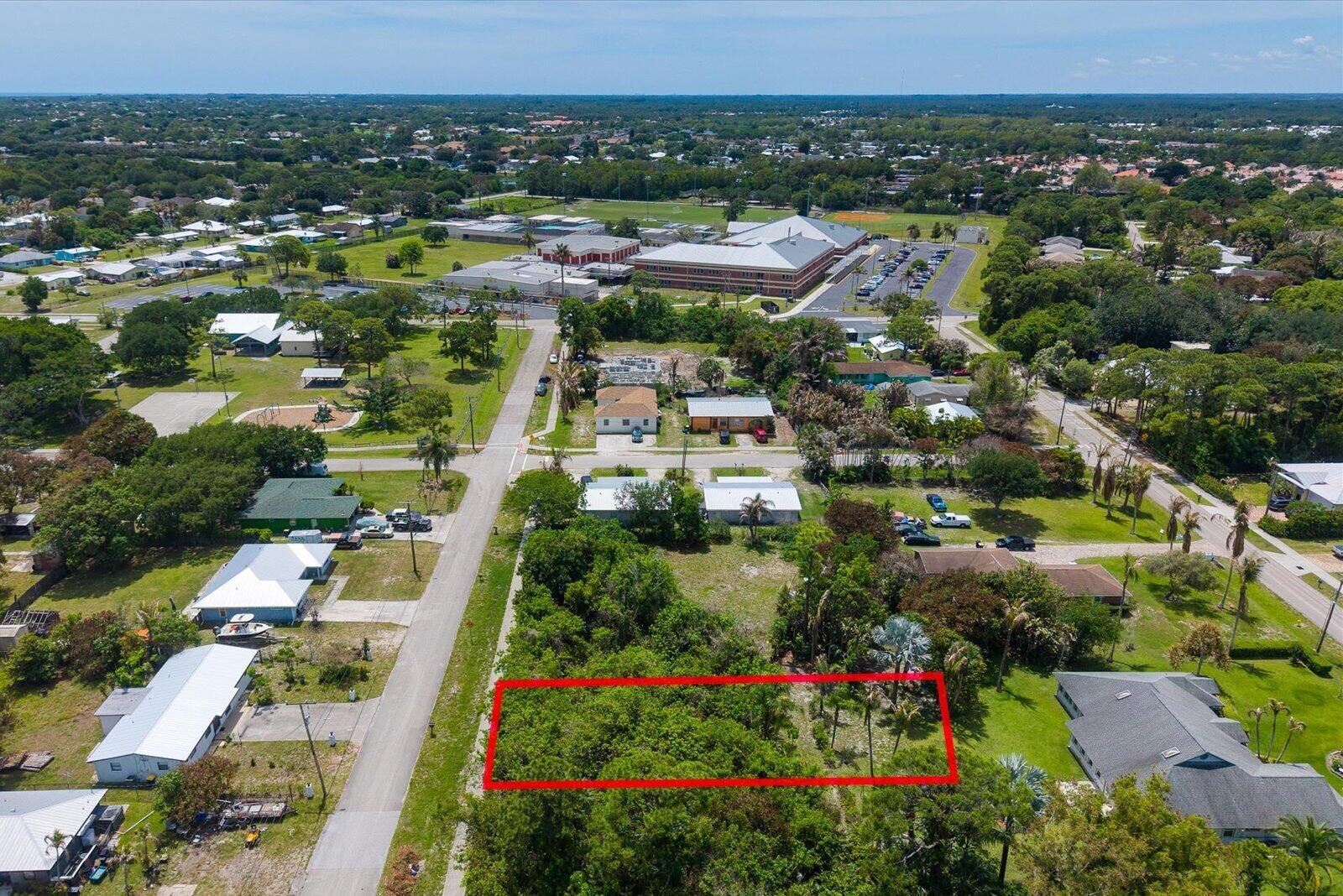 Image 3: 05-land ex-5