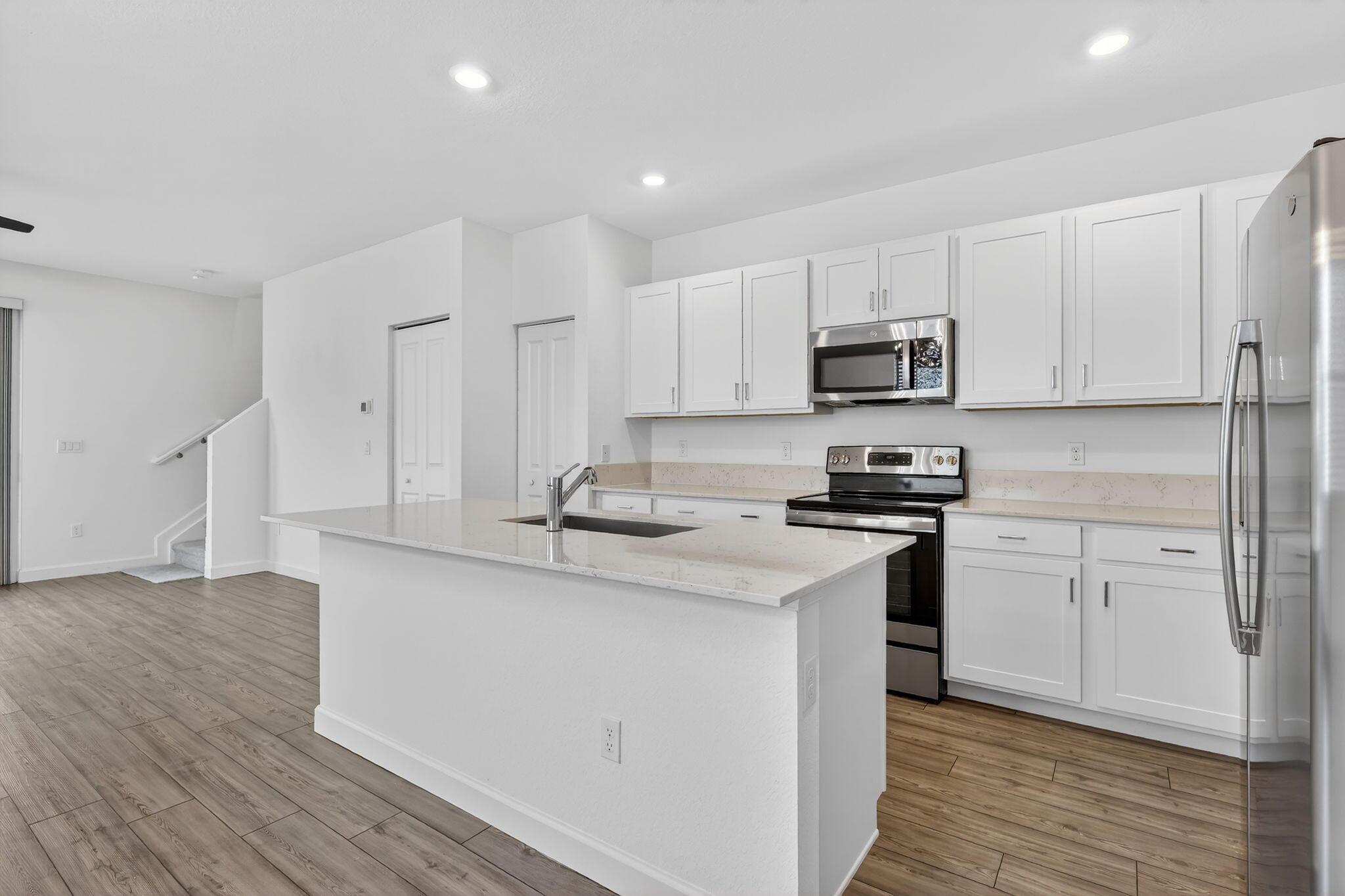 Image 1: 13-web-or-mls-5P1A1394