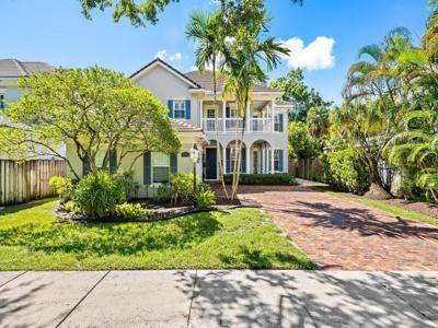 810 SE 5th Court
