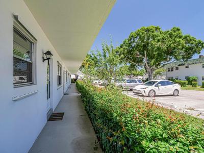 2800 Indian River Boulevard
