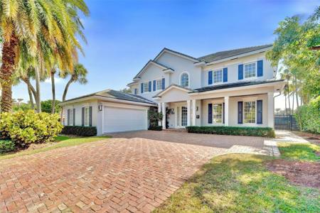 1744 SE 9th Street