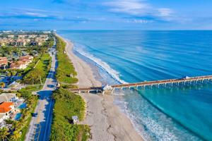 911 Ocean Drive