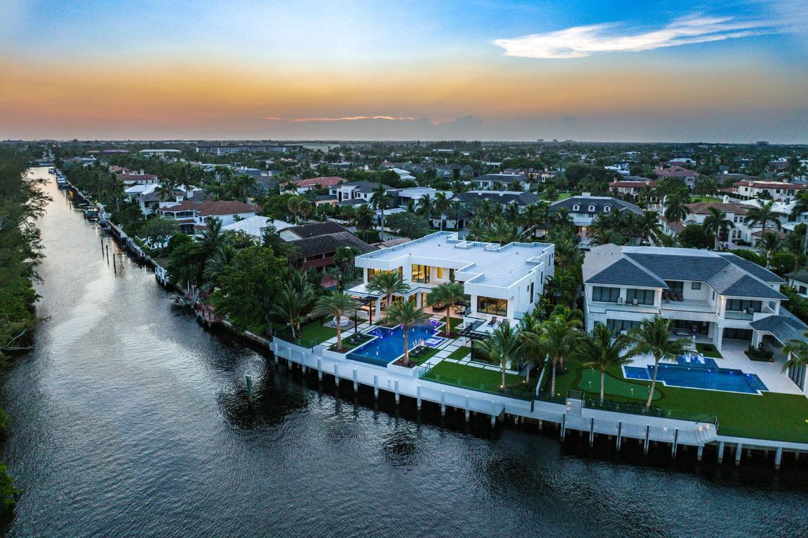 Image 3: 372_Alexander_Palm_Road_Dusk_17