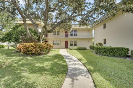 16 Vista Gardens Trail