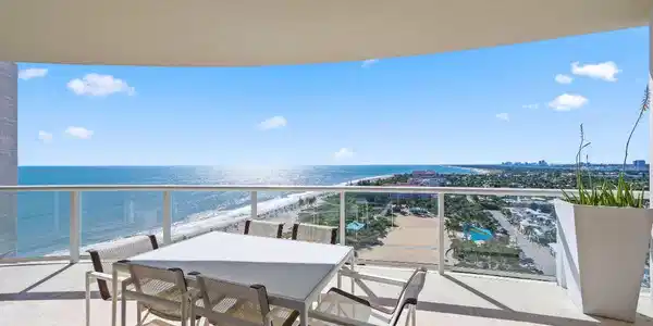 2700 N Ocean Drive