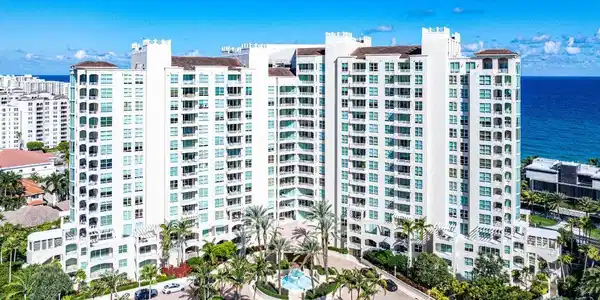 3700 S Ocean Boulevard