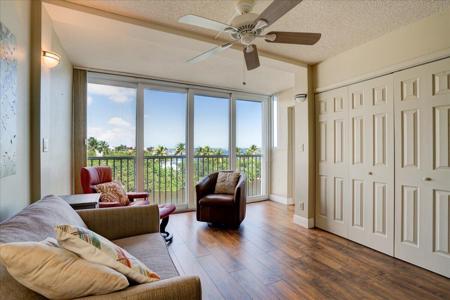 1820 New Palm Way