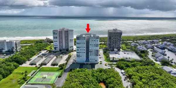 5049 N Highway A1a