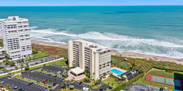 10000 S Ocean Drive