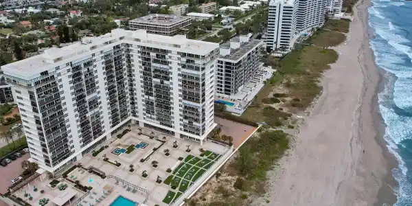 2000 S Ocean Blvd Boulevard
